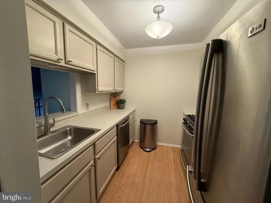 36 Gena Ct, Hamilton, NJ 08690 - #2