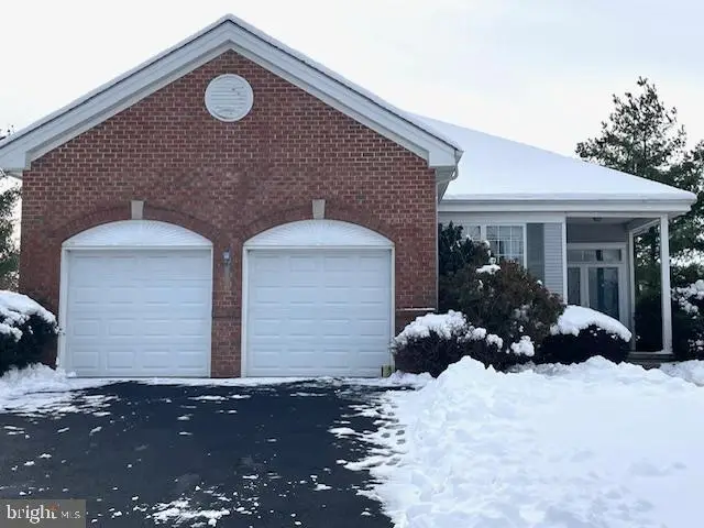 8 Manley Rd, Pennington, NJ 08534 - Image #1