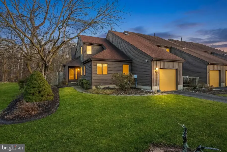 16 Jacob Ct, Ewing Township, NJ 08628 - Image #2