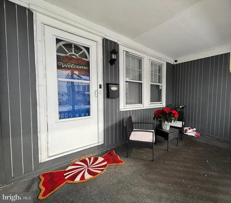 856 S Olden Ave, Hamilton, NJ 08610 - Image #2