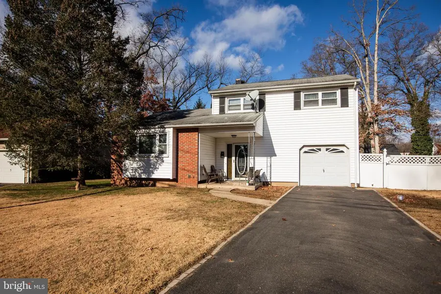 368 Regina Ave, Hamilton, NJ 08619 - Image #2