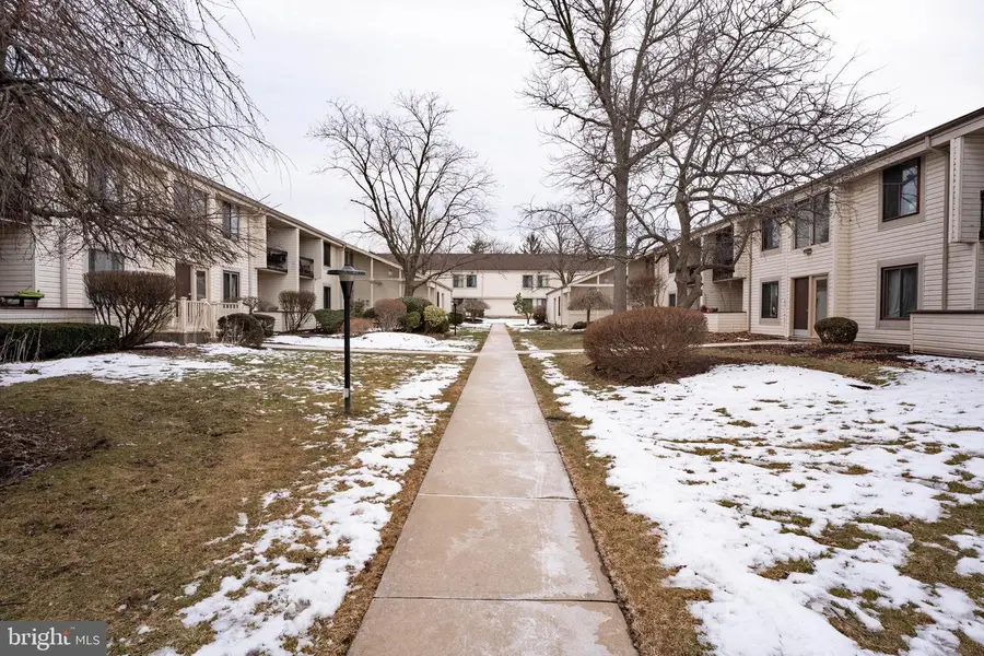 2-z-2 Avon, East Windsor, NJ 08520 - #2