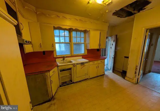 222 Oliver Ave, Trenton, NJ 08618 - Image #3