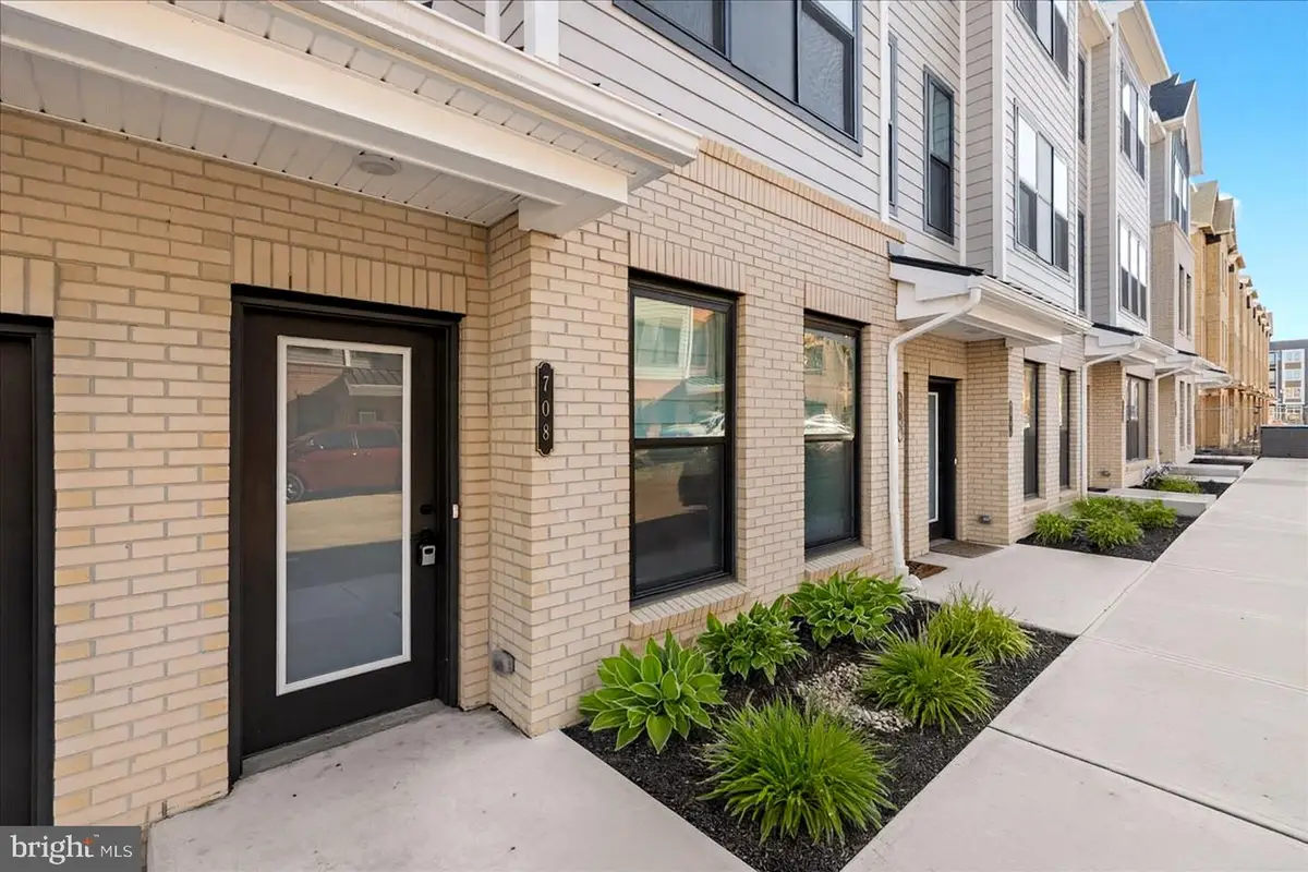 708 Parker Blvd, Princeton Junction, NJ 08550 - Image #1