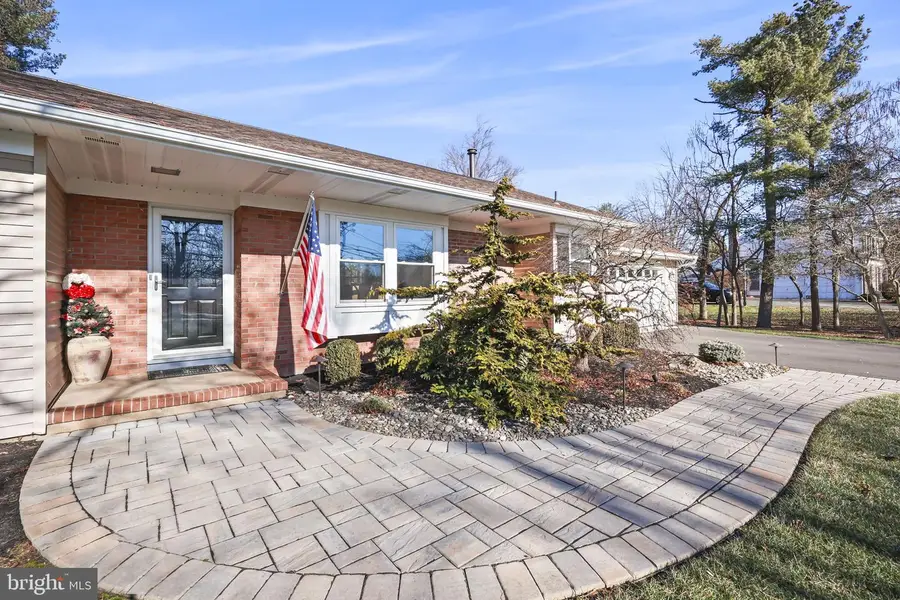 568 Village Rd W Rd, Princeton Junction, NJ 08550 - Image #2