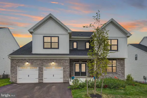 87 Aaron Truehart Way, TITUSVILLE, NJ 08560