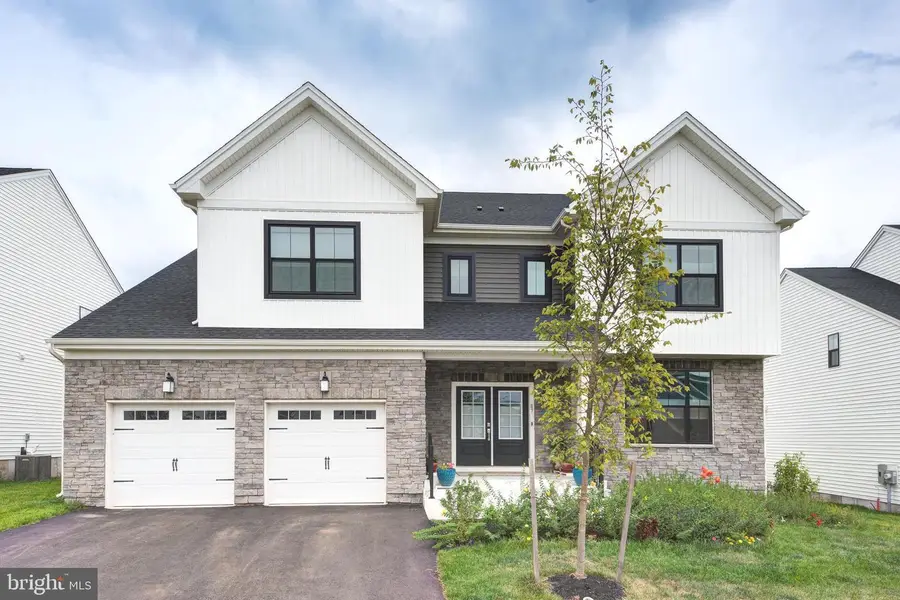 87 Aaron Truehart Way, Titusville, NJ 08560 - Image #2