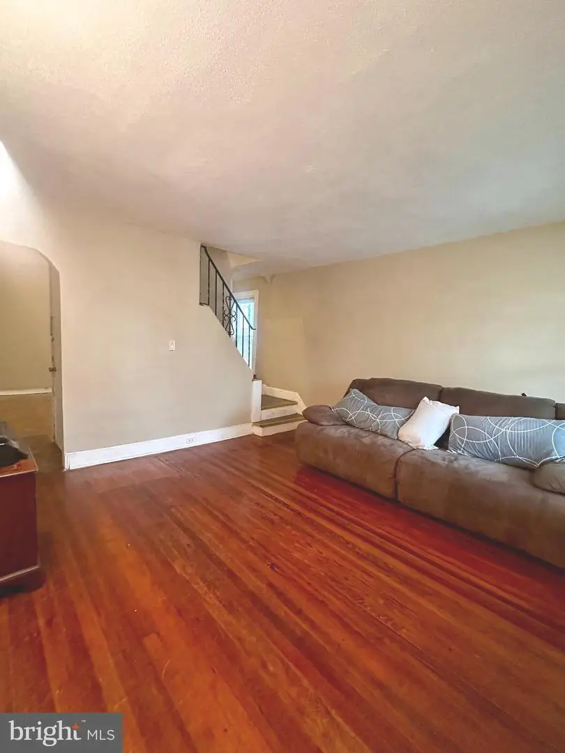 123 Vine St, Trenton, NJ 08638 - Image #3