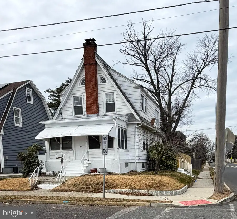 91 Irvington Pl, Trenton, NJ 08610 - Image #2