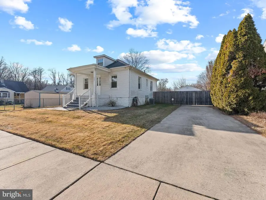 507 Vetterlein Ave, Hamilton, NJ 08619 - Image #2