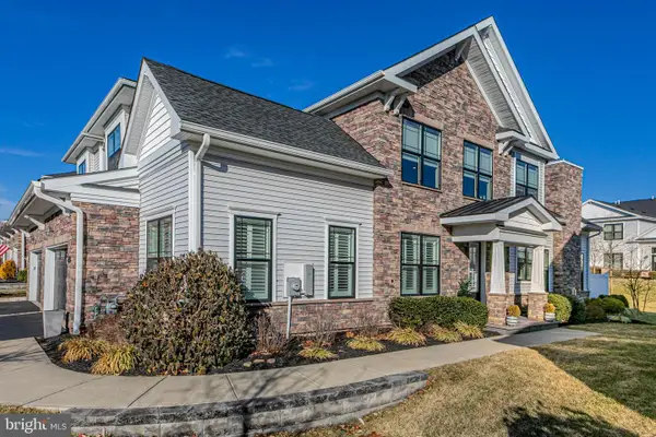 21 Dogleg Ln, LAWRENCEVILLE, NJ 08648