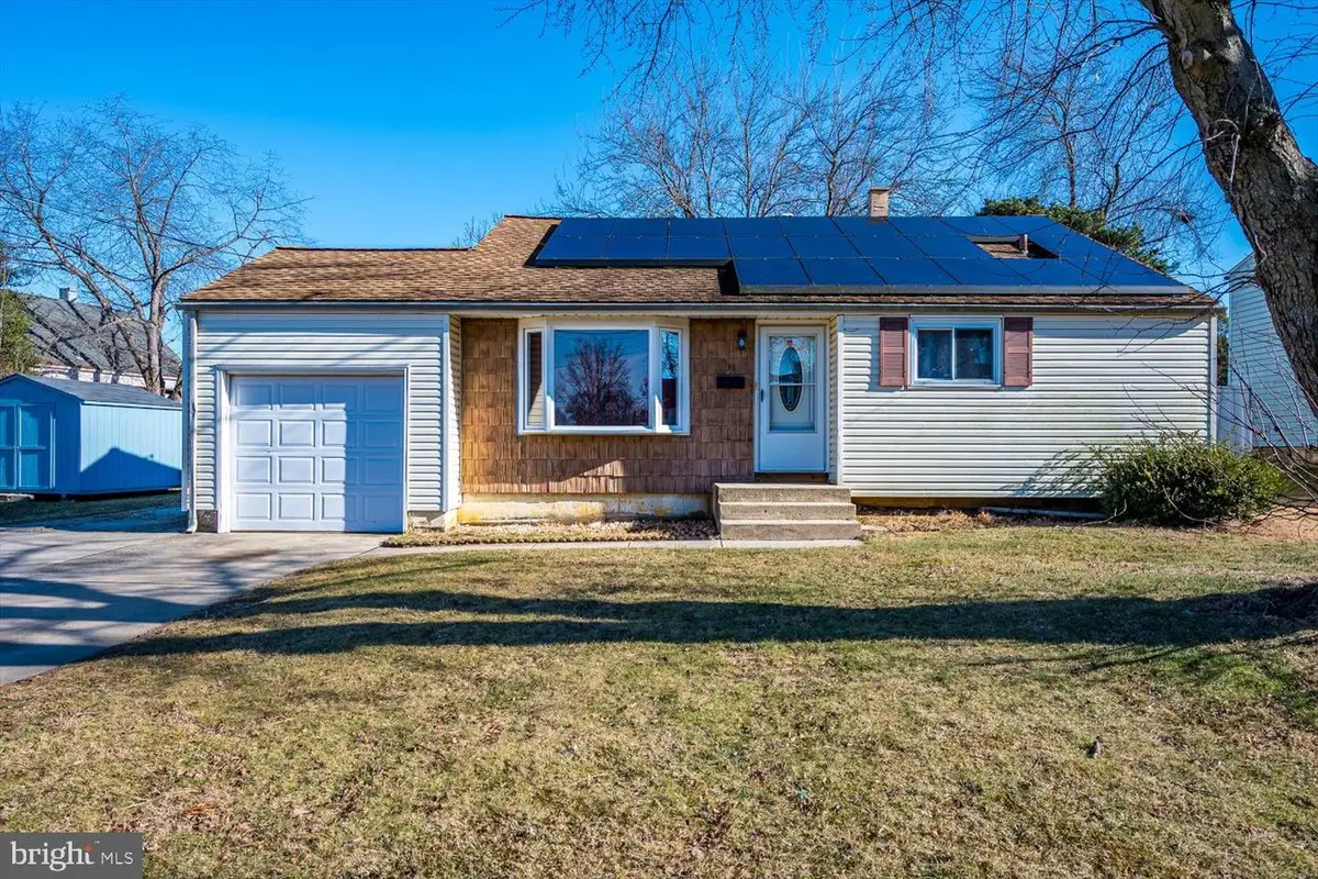 33 Elton Ave, Hamilton, NJ 08620 - Image #1