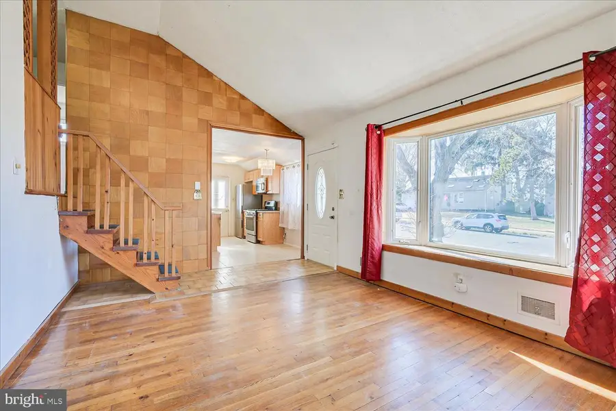 33 Elton Ave, Hamilton, NJ 08620 - Image #3