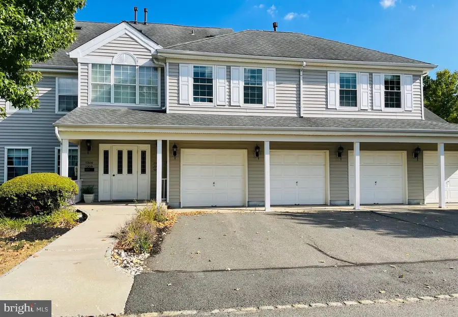 1309 Golden Pl, Lawrence Township, NJ 08648 - Image #2