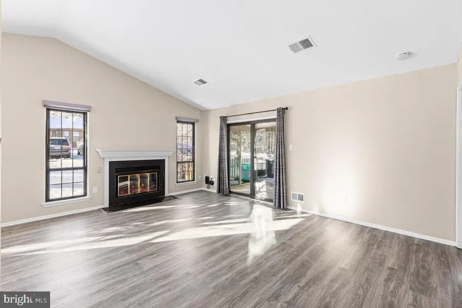 9 Devon Ct, Robbinsville, NJ 08691 - Image #2