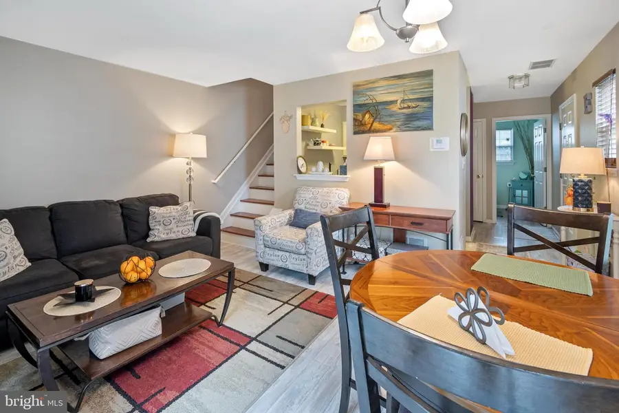 322 Fountayne Ln, Lawrence, NJ 08648 - Image #3