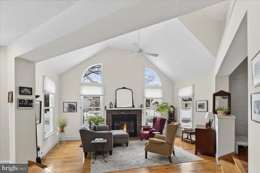 2 Baldwin Ct, Pennington, NJ 08534 - #2