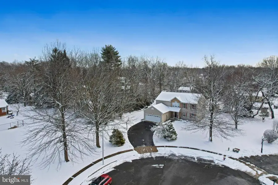 5 Mary Ct, Cranbury, NJ 08512 - Image #3