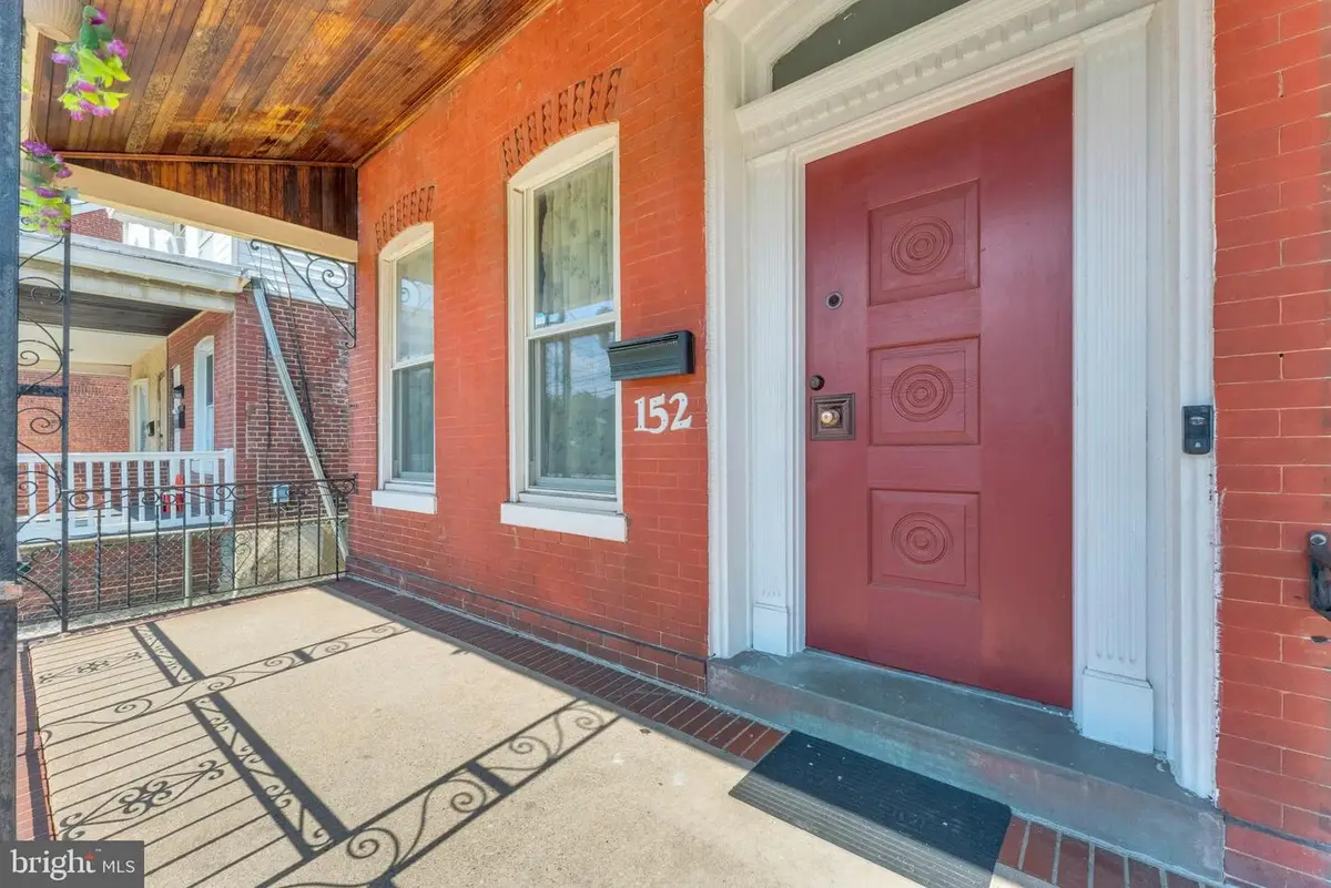 152 Division St, Trenton, NJ 08611 - Image #1