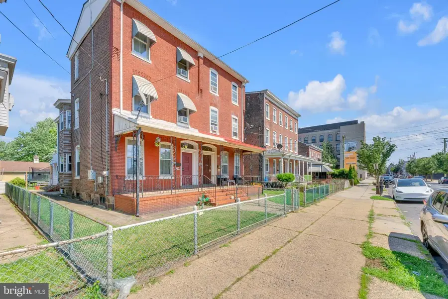 152 Division St, Trenton, NJ 08611 - Image #2