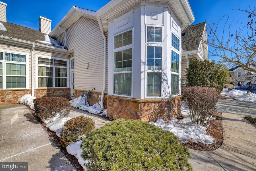 20 E Wiltshire Dr, Lawrence, NJ 08648 - #2