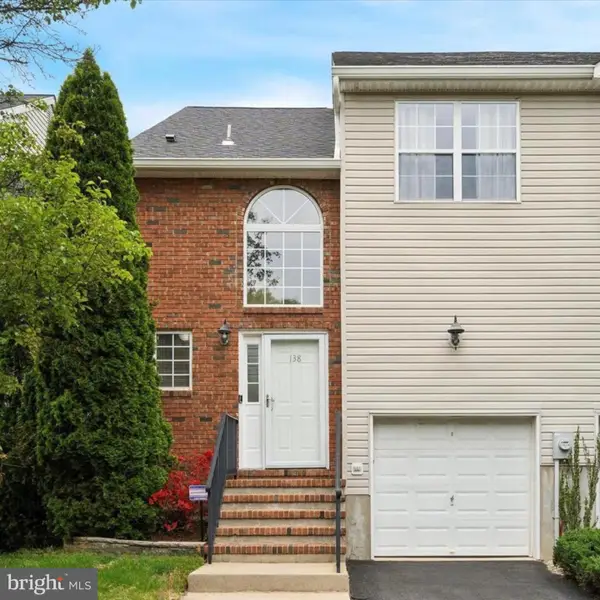 138 Tulip, EWING, NJ 08638