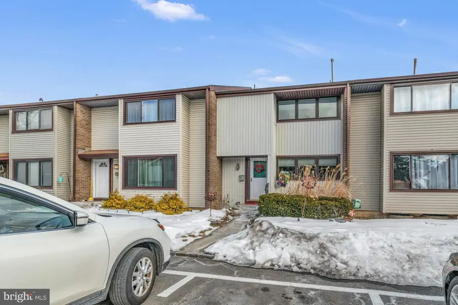 529 Nettleton, East Windsor, NJ 08520 - #3