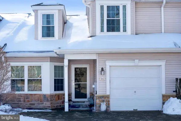 24 Pizzullo Rd, HAMILTON, NJ 08690