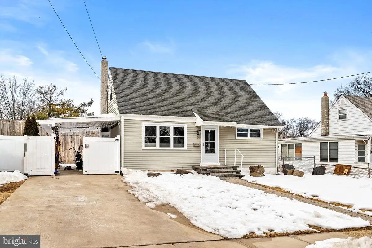 24 Soloff Dr, Hamilton, NJ 08610 - #1