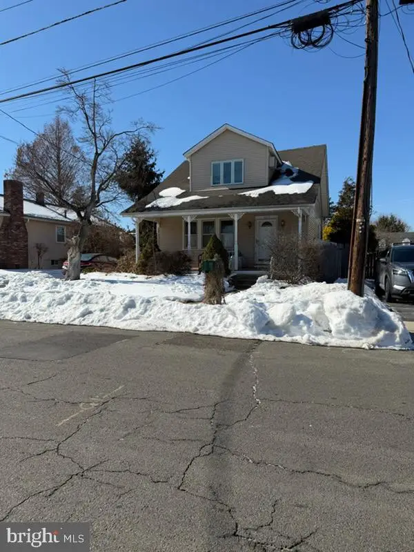 327 Mcadoo Ave, HAMILTON, NJ 08619