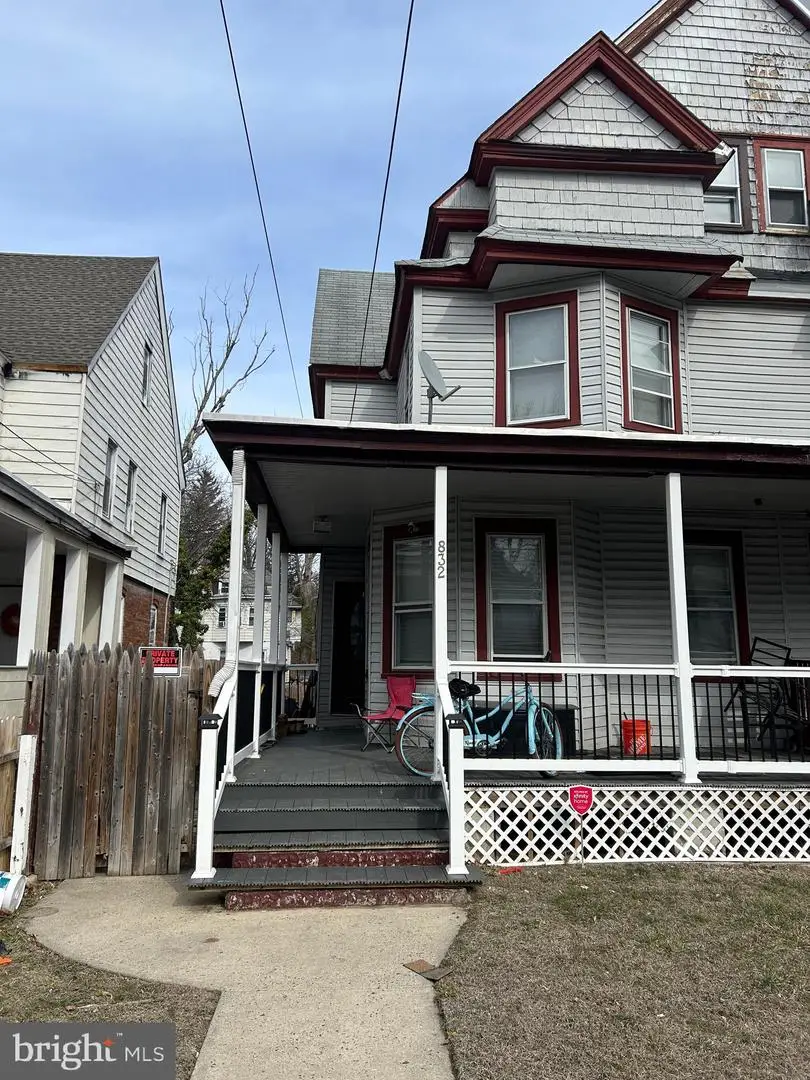 832 Carteret Ave, Trenton, NJ 08618 - #1