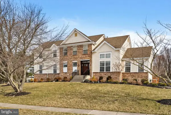 16 Meyer Court, ROBBINSVILLE, NJ 08691