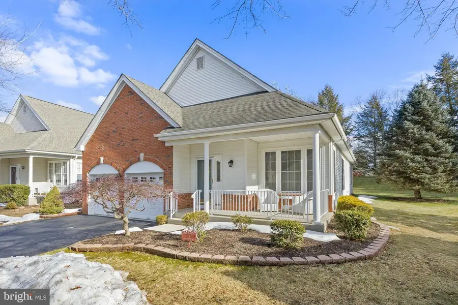 22 Hummingbird Dr, Hamilton, NJ 08690 - #2