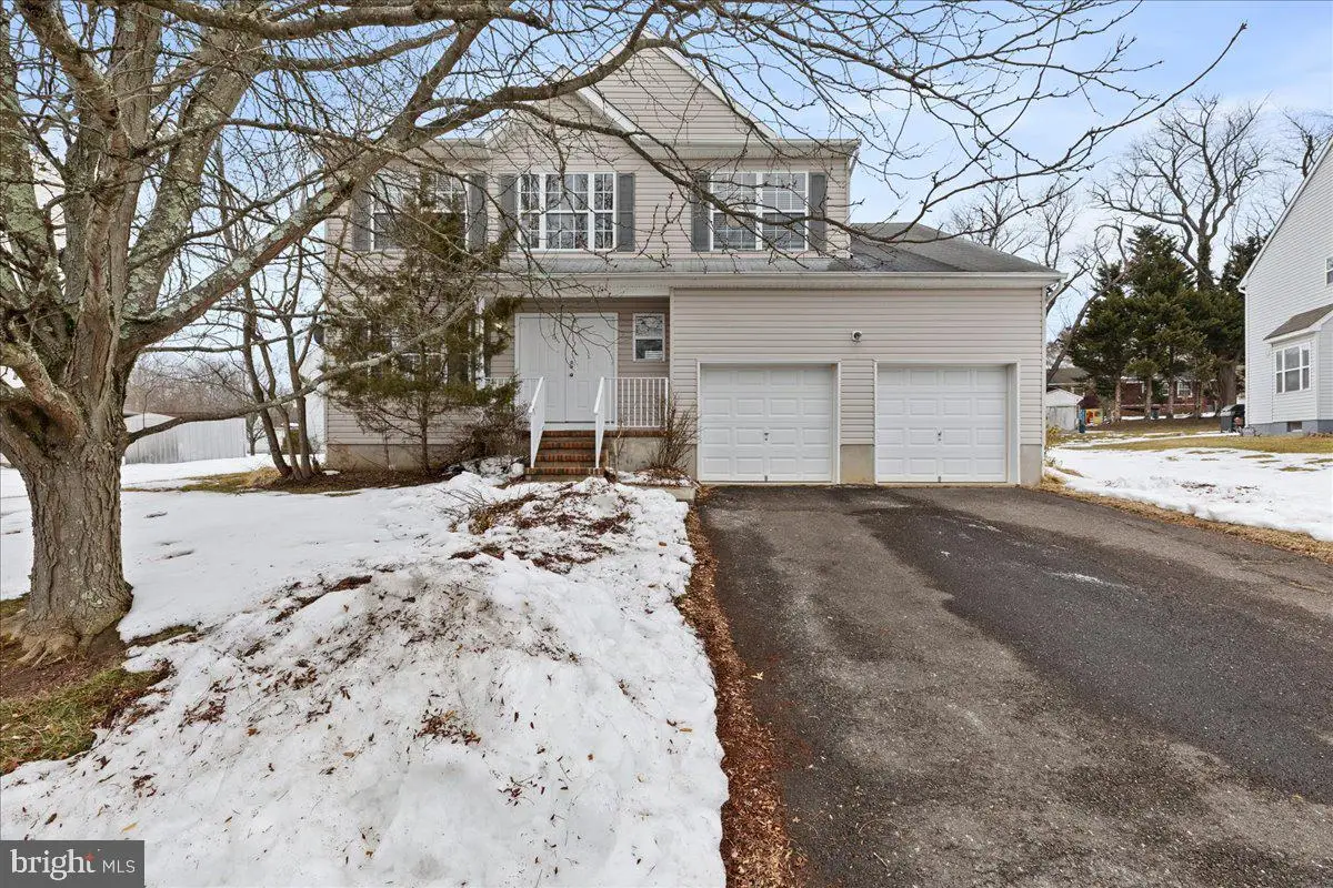 23 Sundew Dr, Trenton, NJ 08638 - #1