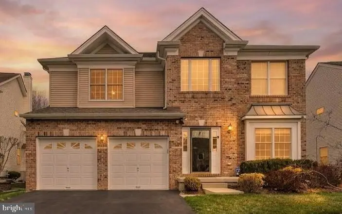 18 Devonshire Dr, Princeton, NJ 08540 - #1