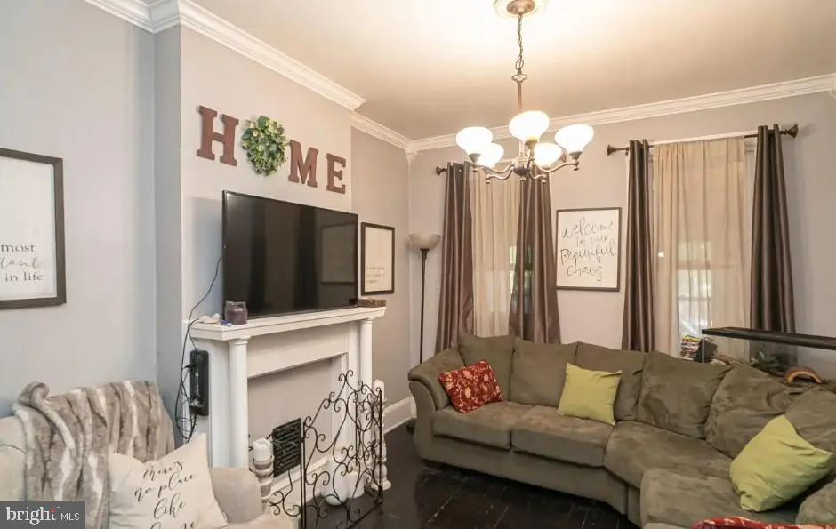 440 Centre St, Trenton, NJ 08611 - #1