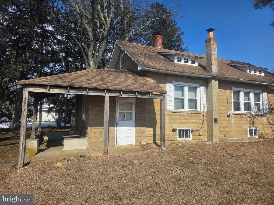 4881 Cross-ham Square, Hamilton, NJ 08691 - #3