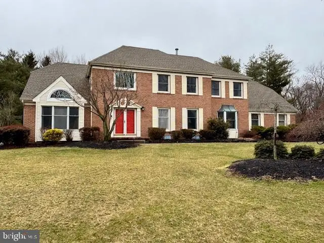 5 Banff Dr, Princeton Junction, NJ 08550 - #1