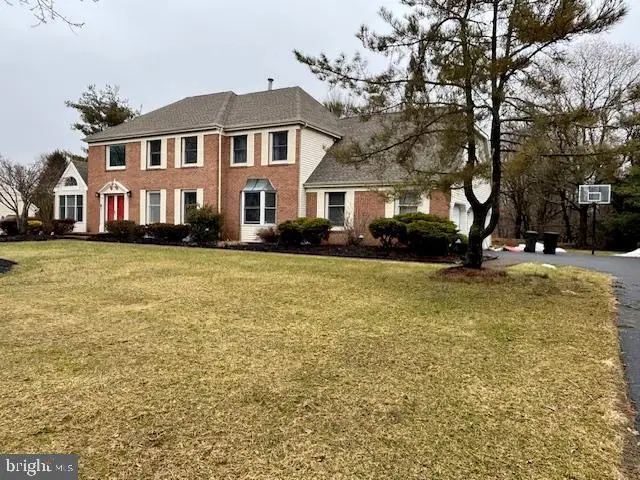 5 Banff Dr, Princeton Junction, NJ 08550 - #3