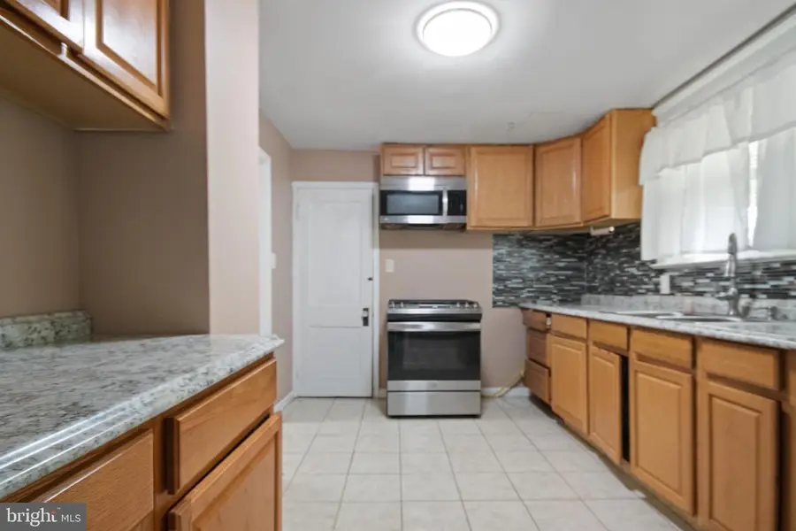 16 Clover Ave, Trenton, NJ 08638 - #2