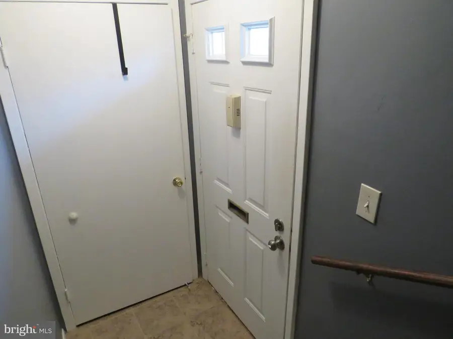 1816 Silver Ct, Hamilton, NJ 08690 - #3