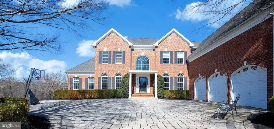 9 Hallett Dr, Pennington, NJ 08534 - #2