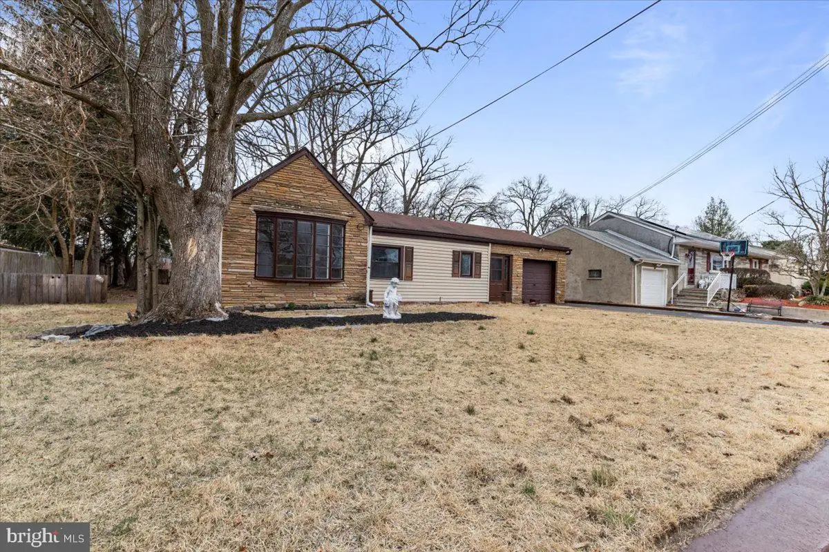 56 Wert Ave, Hamilton, NJ 08610 - #1