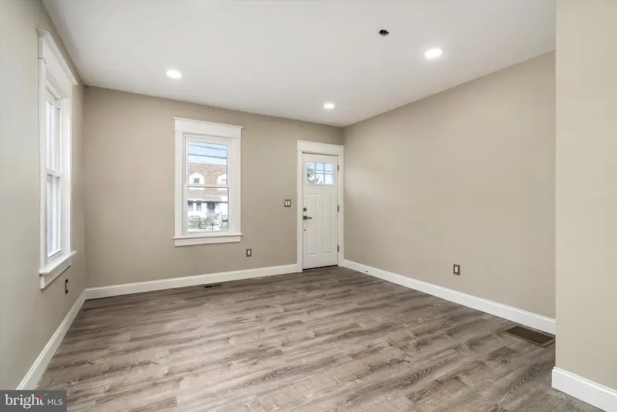 443 Miller Ave, Hamilton, NJ 08610 - #3