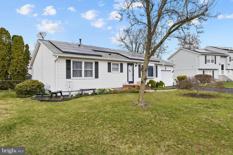 12 Hamilton Lakes, Hamilton, NJ 08619 - #3