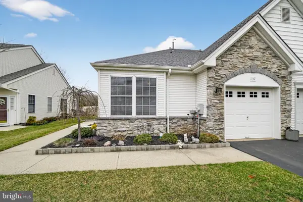 137 Burholme Dr, HAMILTON, NJ 08691