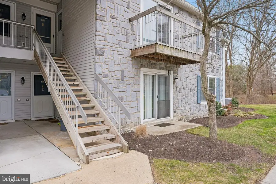 24 Coral Tree Ct, Lawrenceville, NJ 08648 - #3