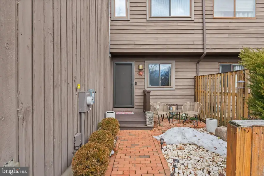 24 Jacob Ct, Ewing, NJ 08628 - #2