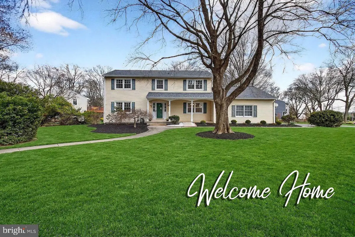 2 Springwood Dr, Princeton Junction, NJ 08550 - #1