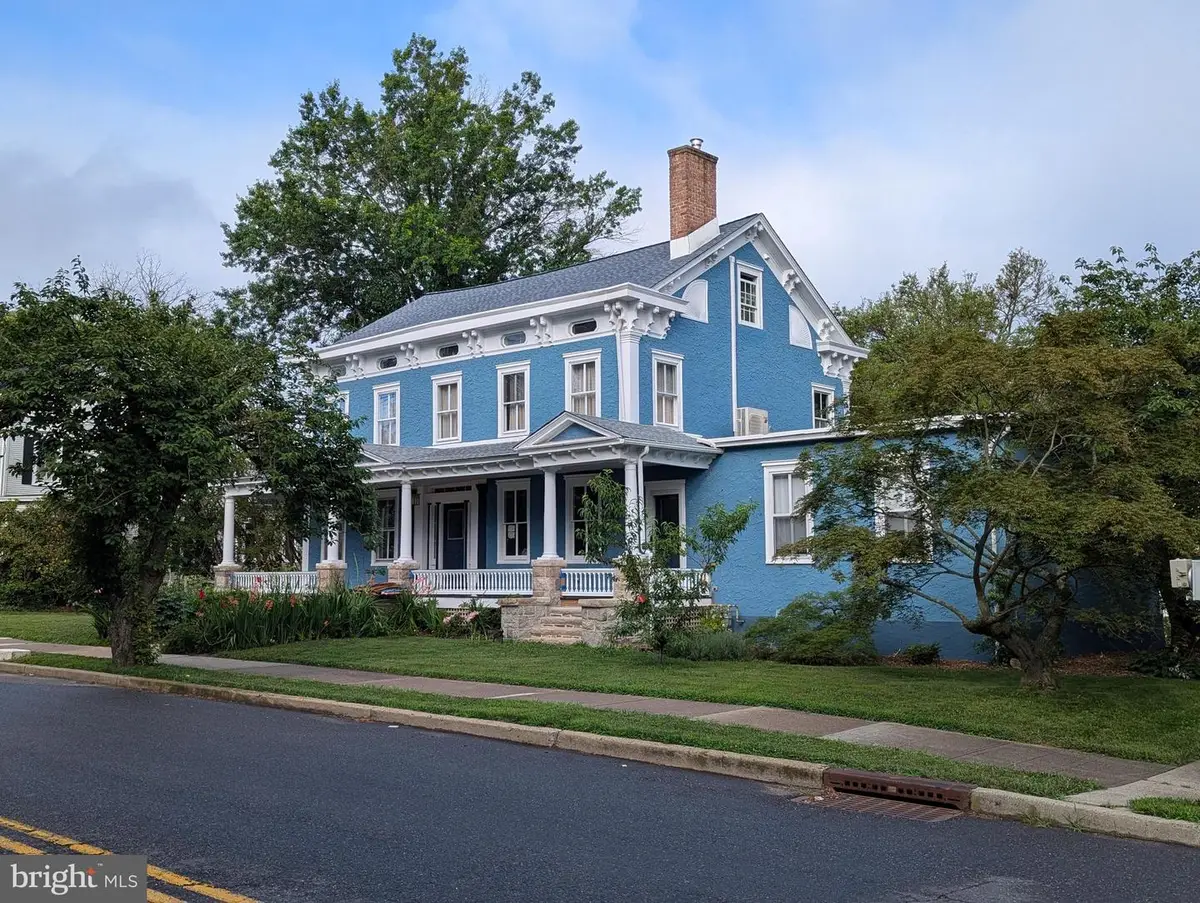 302 S Main St, Hightstown, NJ 08520 - #1